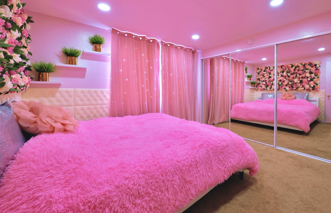 A Casa de Bloom bedroom
